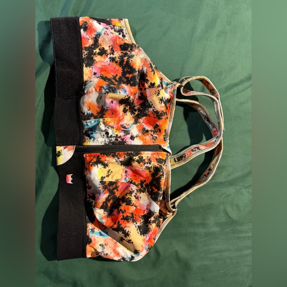 SHEFIT 4 luxe Sports Bra